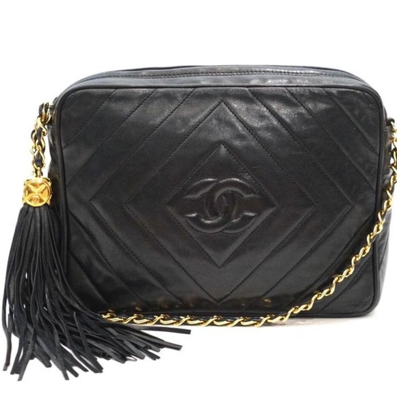 CHANEL Handbags - Chanel Vintage Diamond Chevron Tassel Quilted Black Lambskin Leather Cross Body